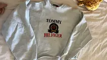 Vintage Tommy Hilifiger Sweatshirt w/ Shoulder Cut Outs