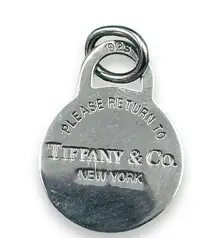 - Sterling Silver Medium Return to Tiffany Round Tag Charm