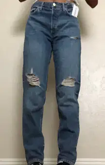 H&M NWT Distressed Boyfriend Jeans