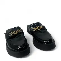 Sam & Libby 11 New Reese loafer Mule Lug Sole Gold Chain Patent Leather Slip On