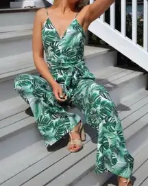 Massimo Fabbro Italy Tropical Green Leaf Print Jumpsuit.      Size-4