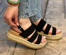 Espadrille black platform sandal