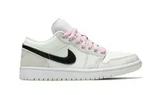 Nike air Jordan 1 low woman’s 7 SE Barely Green