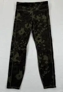 Vuori Womens Camo Print Mid Rise Pocket Leggings Medium Athleisure Activewear