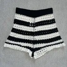 Black And White Stripe Crochet Revolve Shorts Sz Sm