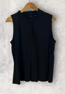 Black Sleeveless Blouse