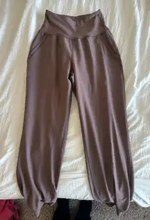 Old Navy High-Rise Joggers Powersoft