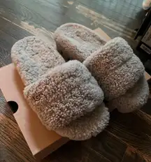 Slippers