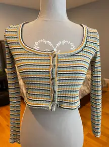 Cropped Long Sleeve Top