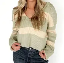 Le lis LIKE NEW  Size M Ribbed Mint and Cream Striped Cropped Hoodie Sweater