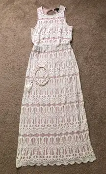 Lace Maxi Dress