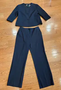 Doncaster Collection Brown Wool-Blend 2-Piece Suit Set – Size 10