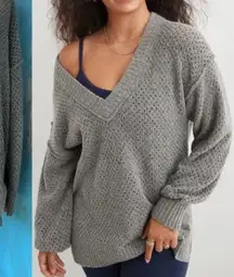 Aerie small grey chunky v neck sweater open knit cozy oversized