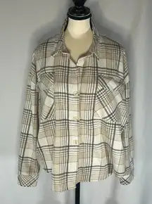 Veveret Plaid Fleece Shacket Size Medium Light Colors