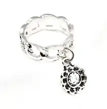 Flower Charm Chain Ring