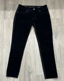 DL1961 Navy Velvet Front Emma Legging Size 29