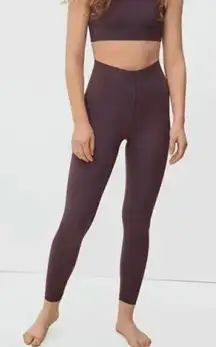 Everlane The Perform Sculpt Legging Eggplant Purple Size Medium NWT