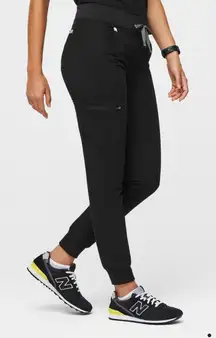 Zamora Joggers