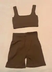 Brown Amazon Workout Set 