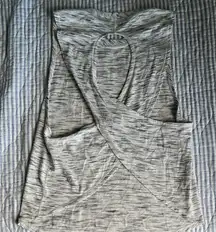 Lululemon Athletica crop top sz6