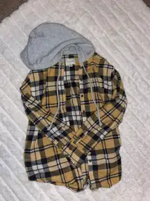 Outfitters Cozy Flannel