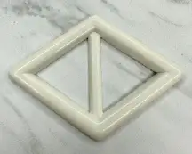 Vintage Plastic White Scarf Slide Shirt Tie Bar Belt Buckle