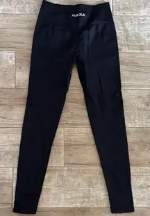 AURORA Black Leggings