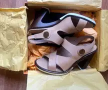 Tod’s brand new heels