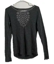 Eddie Bauer Gray Long Sleeve Sweatshirt with Crew Neck and Embellished Design