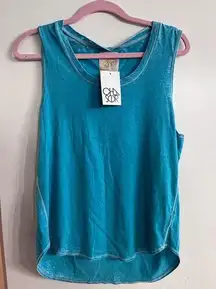 NWT Chaser / Revolve Tank - Small