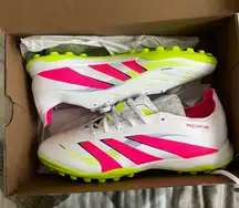 Men’s predator soccer cleats 
