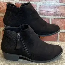 Arizona Galen black ankle booties