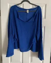 Royal blue we the free thermal wide sleeve top size large