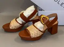 Aerosoles Brown and Tan Women's heeled Sandals style chamber size 7 retro hippie