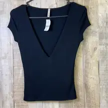 Emma & Sam Size XS Black Ribbed Deep V-Neck w/Short Cap Sleeves