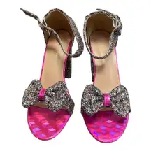 •Chunky Heel Sandals With A Strap, Bow With Fashionable Bright Red Butterfly