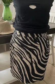 NWOT  zebra striped mini skirt