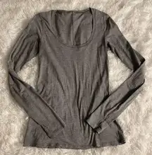 gray cotton long sleeve size 2/4