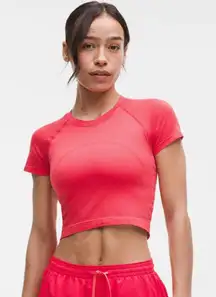 Lululemon Swiftly Tech Cropped Short-Sleeve Shirt 2.0
Red Glow / Red Glow