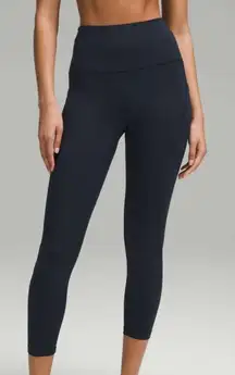 Wunder Train High-Rise 25” Leggings with Pockets in True Navy