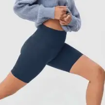 Everlane Perform Bike Activewear Exercise Shorts Blue Size Small