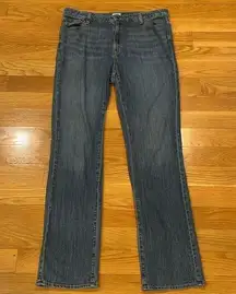 L.L.Bean women’s favorite fit jeans size 16 tall.