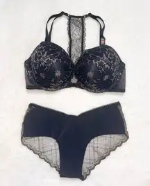 NWT! Victoria’s Secret Shimmer Push Up Bra + Cheeky Panty Set!