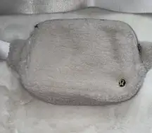 Lululemon Belt Bag Fleece Ivory