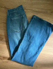 Old Navy High Rise Flare Jeans