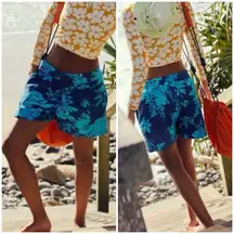 NWT Free People FP Movement Sprint To The Finish Printed Shorts floral blue - XS