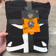 Hyde & Eek! Women's Skeleton Pajama Set- size XXL