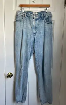 Abercrombie & Fitch The 90s Straight Ultra High Rise Jeans Curve Love sz 31 12L
