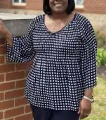 Spense navy blue and white gingham check pleated top! Nwot