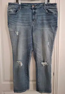 Maurices 18W R Distressed Blue Jeans